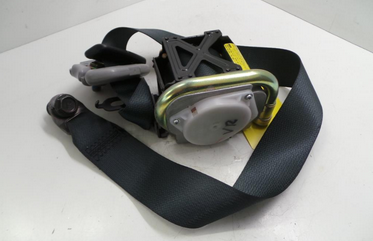 Mitsubishi Lancer CS Limo Bj.05 Sicherheitsgurt vorn rechts mit Gurtstraffer